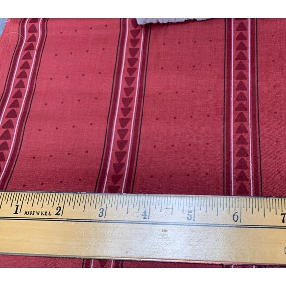 Vintage 1/2 yard Red & Pink Striped Cotton Fabric with Triangle Pattern - Picture 3 of 4